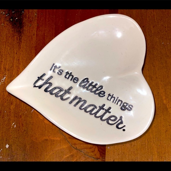 Thirty-one Keepsake Tray - Picture 1 of 1